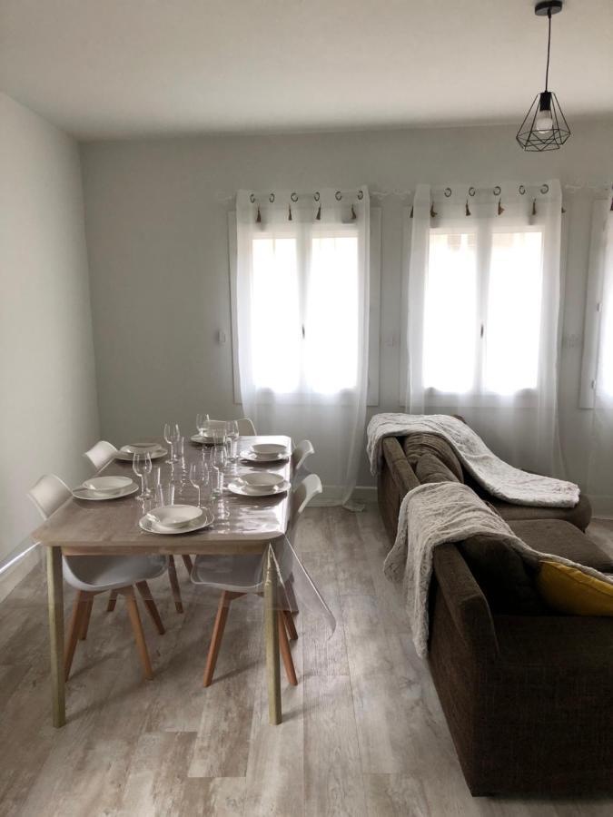 Appartement Cosy Et Lumineux Caussens Ngoại thất bức ảnh
